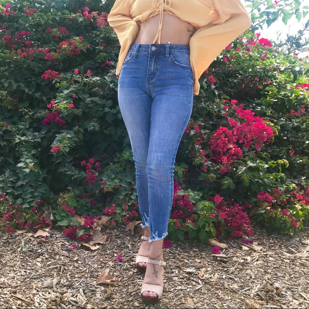 Medium Washed Skinny Jeans